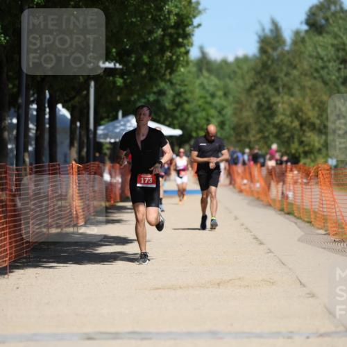 07.09.2025 - 19. Norderstedt Triathlon Michael Strokosch http://msf.ph/oto/8736974 07.09.2025 13:04:19 Laufen 173 meine-sportfotos.de