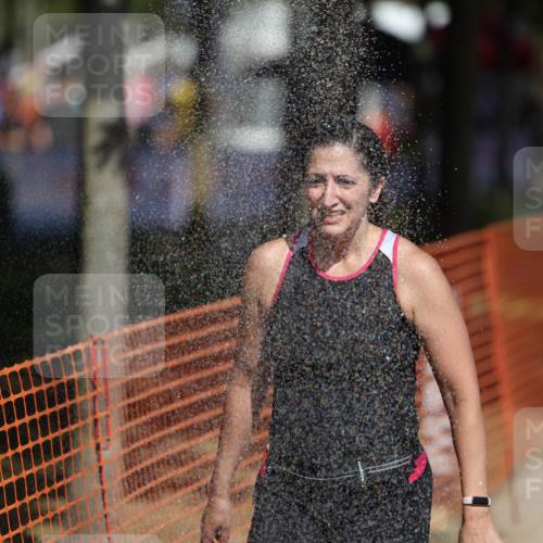 07.09.2025 - 19. Norderstedt Triathlon Michael Strokosch http://msf.ph/oto/8736978 07.09.2025 12:25:16 Laufen 299, 1367, 1380 meine-sportfotos.de