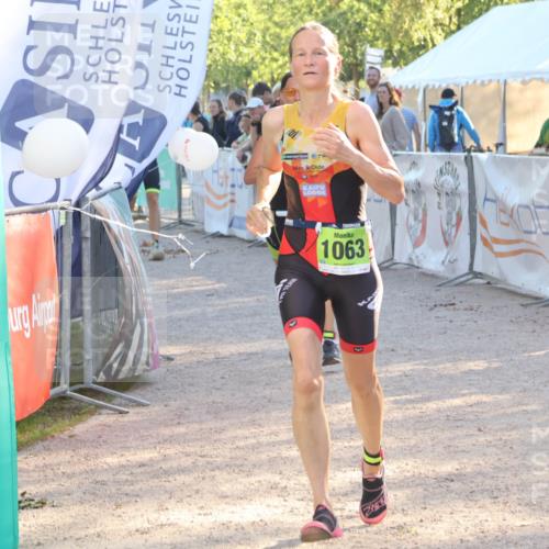 07.09.2025 - 19. Norderstedt Triathlon Luisa Fischer http://msf.ph/oto/8737020 07.09.2025 16:43:26 Ziel 430, 1063, 1422, 1545, 1546, 1586, 1606 meine-sportfotos.de