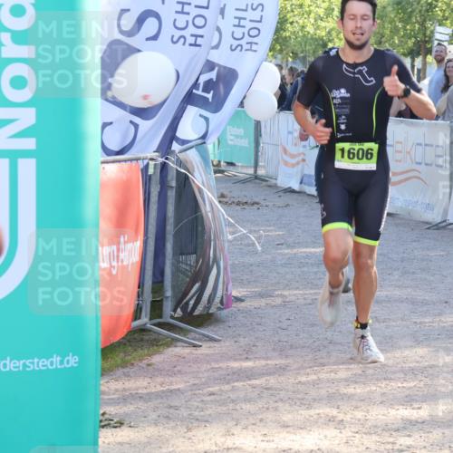 07.09.2025 - 19. Norderstedt Triathlon Luisa Fischer http://msf.ph/oto/8737058 07.09.2025 16:43:29 Ziel 430, 1063, 1422, 1549, 1586, 1606 meine-sportfotos.de