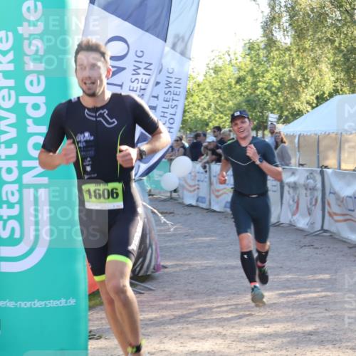 07.09.2025 - 19. Norderstedt Triathlon Luisa Fischer http://msf.ph/oto/8737073 07.09.2025 16:43:30 Ziel 430, 1063, 1422, 1549, 1586, 1606 meine-sportfotos.de