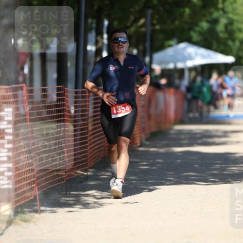 07.09.2025 - 19. Norderstedt Triathlon Michael Strokosch http://msf.ph/oto/8737106 07.09.2025 13:43:46 Laufen 1354 meine-sportfotos.de