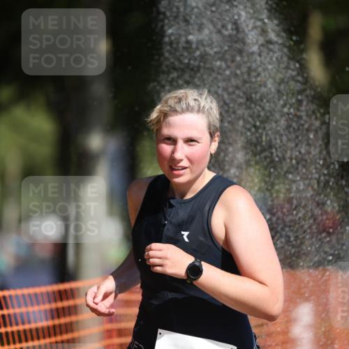 07.09.2025 - 19. Norderstedt Triathlon Michael Strokosch http://msf.ph/oto/8737167 07.09.2025 11:48:38 Laufen 231, 1341 meine-sportfotos.de