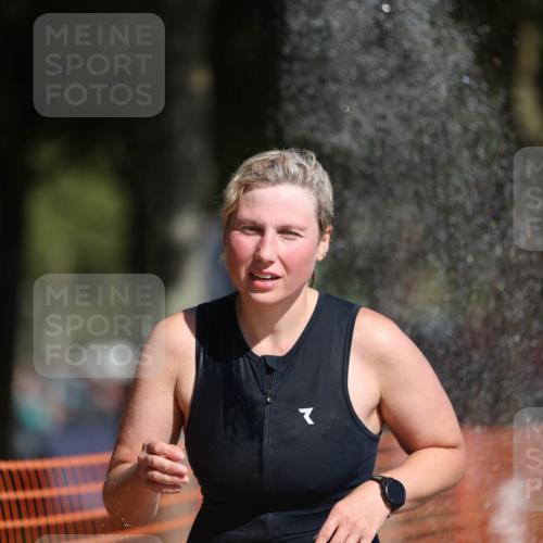 07.09.2025 - 19. Norderstedt Triathlon Michael Strokosch http://msf.ph/oto/8737178 07.09.2025 11:48:38 Laufen 231, 1341 meine-sportfotos.de