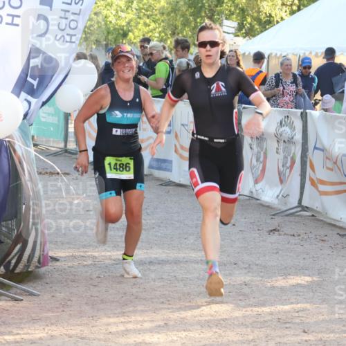 07.09.2025 - 19. Norderstedt Triathlon Luisa Fischer http://msf.ph/oto/8737189 07.09.2025 16:43:42 Ziel 1097, 1486, 1577, 1630 meine-sportfotos.de