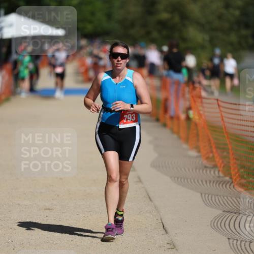 07.09.2025 - 19. Norderstedt Triathlon Michael Strokosch http://msf.ph/oto/8737190 07.09.2025 12:25:34 Laufen 136, 727, 793 meine-sportfotos.de
