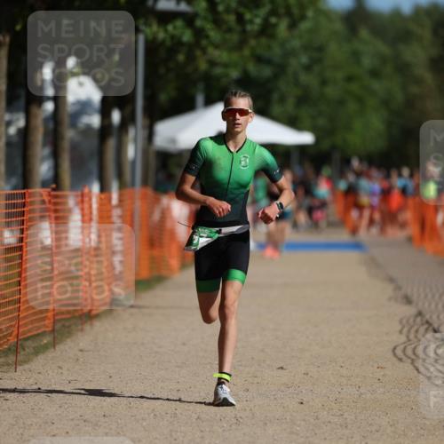 07.09.2025 - 19. Norderstedt Triathlon Michael Strokosch http://msf.ph/oto/8737191 07.09.2025 10:53:51 Laufen 87, 93, 672 meine-sportfotos.de