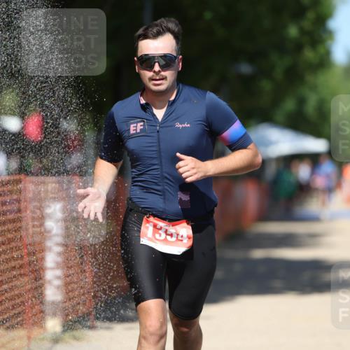 07.09.2025 - 19. Norderstedt Triathlon Michael Strokosch http://msf.ph/oto/8737200 07.09.2025 13:43:49 Laufen 1354 meine-sportfotos.de