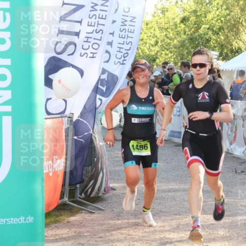07.09.2025 - 19. Norderstedt Triathlon Luisa Fischer http://msf.ph/oto/8737210 07.09.2025 16:43:43 Ziel 1097, 1486, 1577, 1630 meine-sportfotos.de