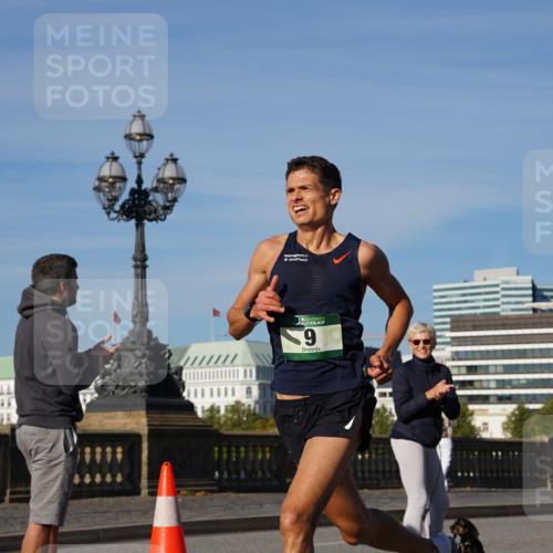 07.09.2025 - BARMER Alsterlauf Yannick Fuchs http://msf.ph/oto/8737237 07.09.2025 09:23:01 Laufen 36, 9, 1 meine-sportfotos.de