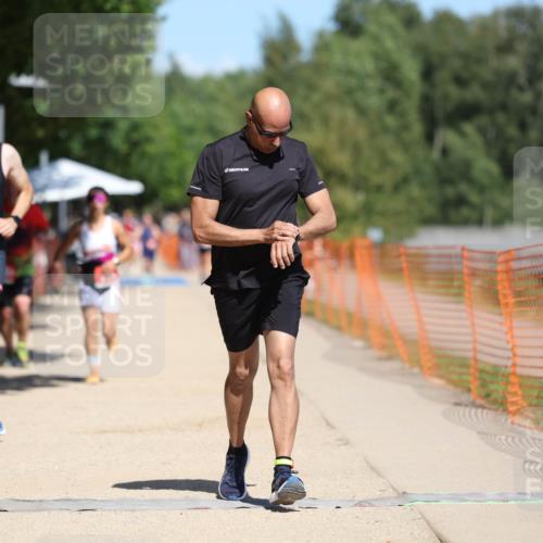 07.09.2025 - 19. Norderstedt Triathlon Michael Strokosch http://msf.ph/oto/8737244 07.09.2025 13:04:28 Laufen 141, 767, 1297, 1307 meine-sportfotos.de