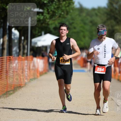 07.09.2025 - 19. Norderstedt Triathlon Michael Strokosch http://msf.ph/oto/8737310 07.09.2025 11:48:45 Laufen 231, 284, 1208 meine-sportfotos.de