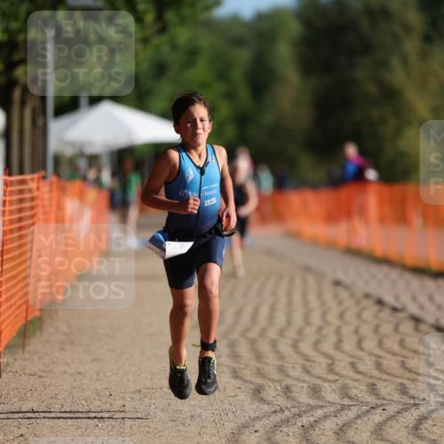 07.09.2025 - 19. Norderstedt Triathlon Michael Strokosch http://msf.ph/oto/8737337 07.09.2025 09:11:38 Laufen 1, 53 meine-sportfotos.de