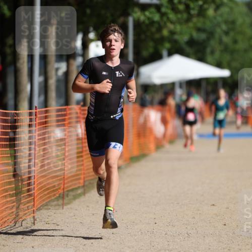 07.09.2025 - 19. Norderstedt Triathlon Michael Strokosch http://msf.ph/oto/8737338 07.09.2025 10:53:55 Laufen 87, 93 meine-sportfotos.de
