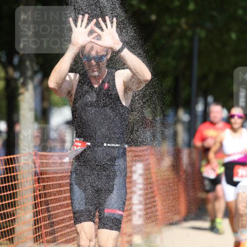 07.09.2025 - 19. Norderstedt Triathlon Michael Strokosch http://msf.ph/oto/8737353 07.09.2025 13:04:30 Laufen 141, 767, 1297, 1307 meine-sportfotos.de