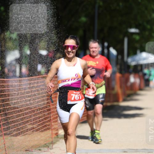 07.09.2025 - 19. Norderstedt Triathlon Michael Strokosch http://msf.ph/oto/8737415 07.09.2025 13:04:32 Laufen 141, 767, 1297, 1307 meine-sportfotos.de