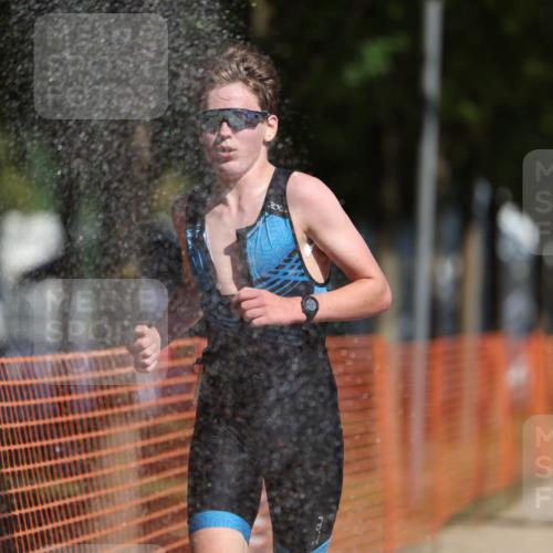 07.09.2025 - 19. Norderstedt Triathlon Michael Strokosch http://msf.ph/oto/8737447 07.09.2025 11:49:00 Laufen 196, 1171, 1355, 1394 meine-sportfotos.de