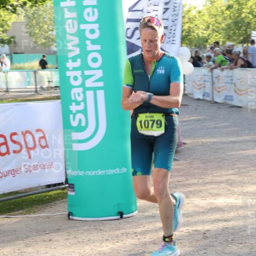 07.09.2025 - 19. Norderstedt Triathlon Luisa Fischer http://msf.ph/oto/8737485 07.09.2025 16:44:21 Ziel 1079 meine-sportfotos.de