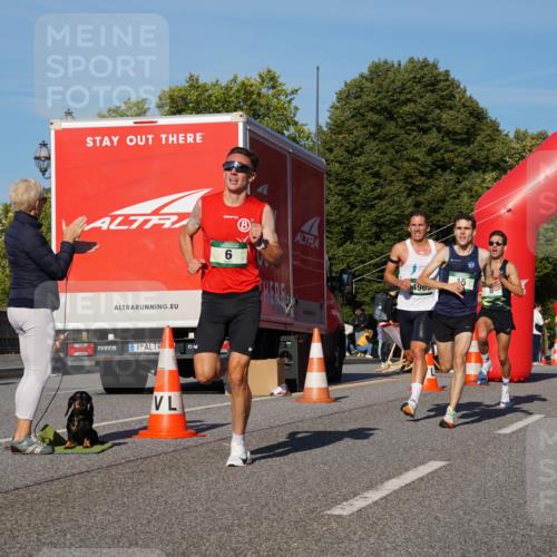 07.09.2025 - BARMER Alsterlauf Yannick Fuchs http://msf.ph/oto/8737489 07.09.2025 09:23:52 Laufen 6, 490 meine-sportfotos.de