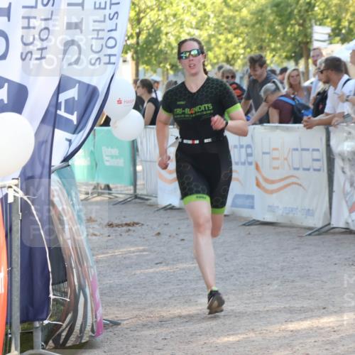 07.09.2025 - 19. Norderstedt Triathlon Luisa Fischer http://msf.ph/oto/8737514 07.09.2025 16:45:05 Ziel 1082 meine-sportfotos.de