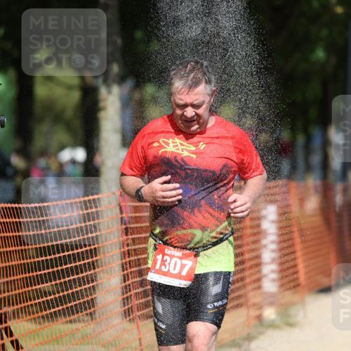 07.09.2025 - 19. Norderstedt Triathlon Michael Strokosch http://msf.ph/oto/8737522 07.09.2025 13:04:34 Laufen 767, 1297, 1307 meine-sportfotos.de