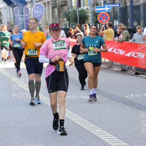07.09.2025 - BARMER Alsterlauf Strokosch-Dieckow http://msf.ph/oto/8737526 07.09.2025 10:19:19 Ziel 3488, 3566, 3643, 3936, 4395, 4509, 4510, 4975, 5503, 5560, 5698, 6319 meine-sportfotos.de