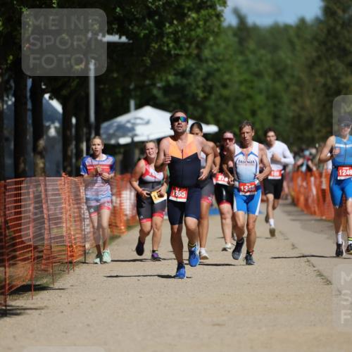 07.09.2025 - 19. Norderstedt Triathlon Michael Strokosch http://msf.ph/oto/8737544 07.09.2025 12:28:24 Laufen 1249, 1348, 1365 meine-sportfotos.de
