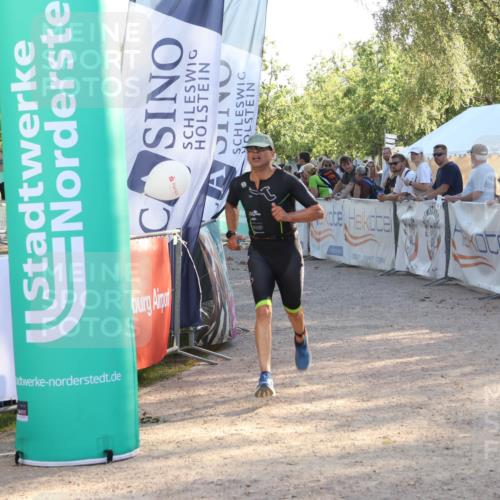 07.09.2025 - 19. Norderstedt Triathlon Luisa Fischer http://msf.ph/oto/8737597 07.09.2025 16:45:09 Ziel 1082, 1609 meine-sportfotos.de