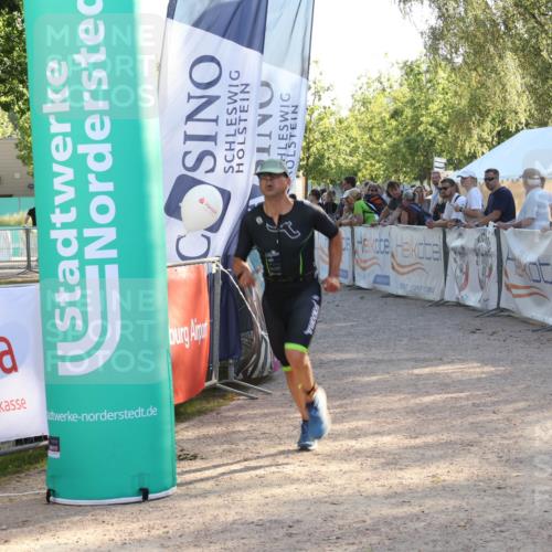 07.09.2025 - 19. Norderstedt Triathlon Luisa Fischer http://msf.ph/oto/8737602 07.09.2025 16:45:09 Ziel 1082, 1609 meine-sportfotos.de