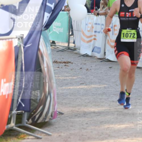 07.09.2025 - 19. Norderstedt Triathlon Luisa Fischer http://msf.ph/oto/8737619 07.09.2025 16:45:15 Ziel 1072, 1609 meine-sportfotos.de