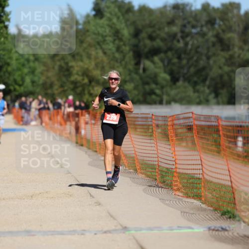 07.09.2025 - 19. Norderstedt Triathlon Michael Strokosch http://msf.ph/oto/8737620 07.09.2025 13:04:45 Laufen 195, 239, 786, 1242, 1295 meine-sportfotos.de