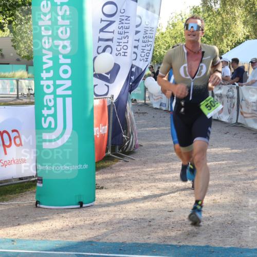 07.09.2025 - 19. Norderstedt Triathlon Luisa Fischer http://msf.ph/oto/8737673 07.09.2025 16:45:21 Ziel 509, 1052, 1072, 1569 meine-sportfotos.de