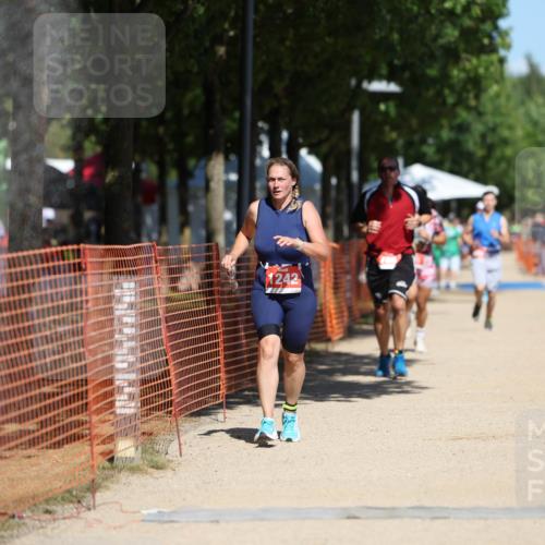 07.09.2025 - 19. Norderstedt Triathlon Michael Strokosch http://msf.ph/oto/8737682 07.09.2025 13:04:46 Laufen 195, 239, 786, 1242, 1295 meine-sportfotos.de