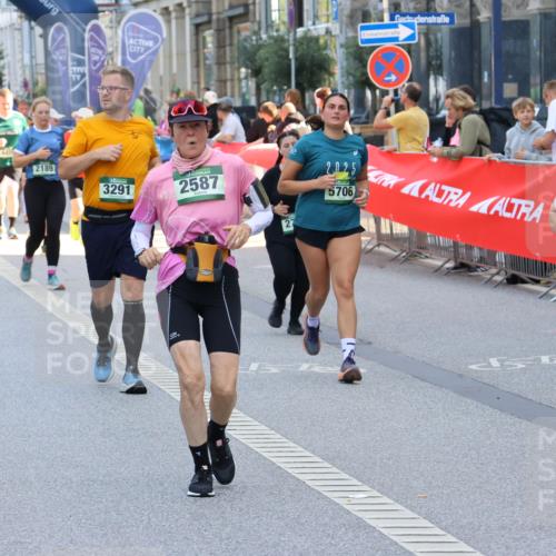 07.09.2025 - BARMER Alsterlauf Strokosch-Dieckow http://msf.ph/oto/8737685 07.09.2025 10:19:19 Ziel 3488, 3566, 3643, 3936, 4395, 4509, 4510, 4975, 5503, 5560, 5698, 6319 meine-sportfotos.de