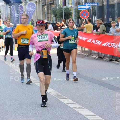 07.09.2025 - BARMER Alsterlauf Strokosch-Dieckow http://msf.ph/oto/8737722 07.09.2025 10:19:19 Ziel 3488, 3566, 3643, 3936, 4395, 4509, 4510, 4975, 5503, 5560, 5698, 6319 meine-sportfotos.de