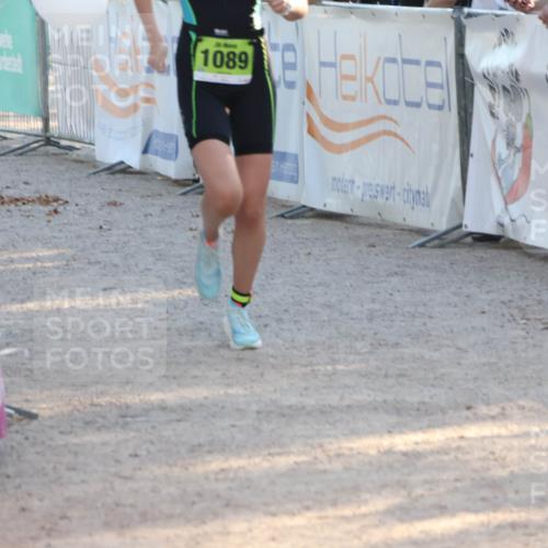 07.09.2025 - 19. Norderstedt Triathlon Luisa Fischer http://msf.ph/oto/8737733 07.09.2025 16:45:50 Ziel 1089 meine-sportfotos.de