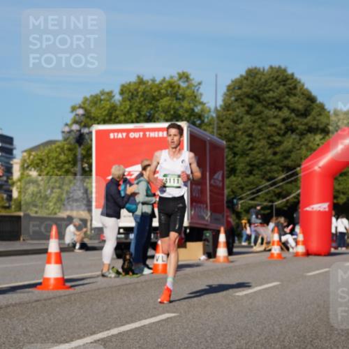 07.09.2025 - BARMER Alsterlauf Yannick Fuchs http://msf.ph/oto/8737742 07.09.2025 09:24:17 Laufen  meine-sportfotos.de