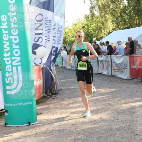 07.09.2025 - 19. Norderstedt Triathlon Luisa Fischer http://msf.ph/oto/8737762 07.09.2025 16:45:52 Ziel 1089 meine-sportfotos.de