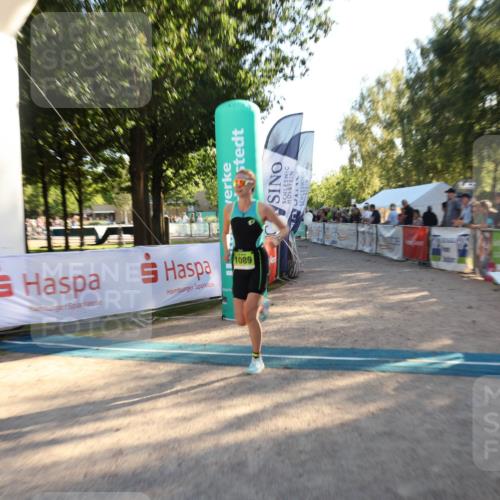 07.09.2025 - 19. Norderstedt Triathlon Luisa Fischer http://msf.ph/oto/8737775 07.09.2025 16:45:53 Ziel 1089 meine-sportfotos.de