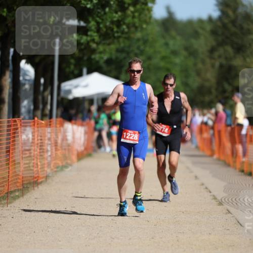 07.09.2025 - 19. Norderstedt Triathlon Michael Strokosch http://msf.ph/oto/8737780 07.09.2025 11:49:31 Laufen 774, 1228 meine-sportfotos.de