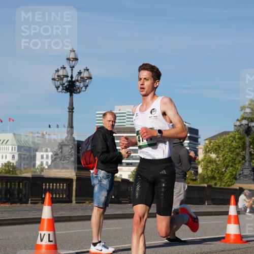 07.09.2025 - BARMER Alsterlauf Yannick Fuchs http://msf.ph/oto/8737795 07.09.2025 09:24:18 Laufen 1892 meine-sportfotos.de