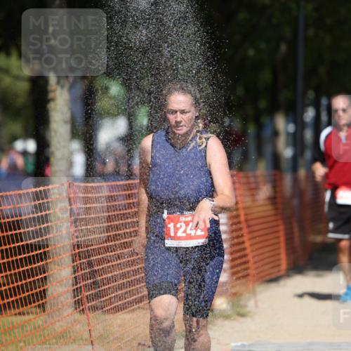 07.09.2025 - 19. Norderstedt Triathlon Michael Strokosch http://msf.ph/oto/8737808 07.09.2025 13:04:49 Laufen 195, 239, 786, 1242, 1295 meine-sportfotos.de