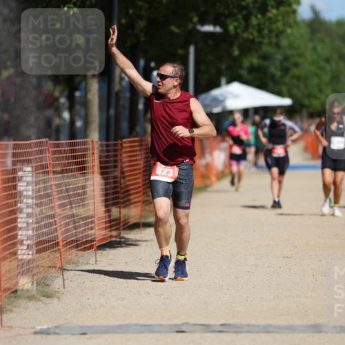 07.09.2025 - 19. Norderstedt Triathlon Michael Strokosch http://msf.ph/oto/8737824 07.09.2025 12:28:52 Laufen 823, 1358 meine-sportfotos.de
