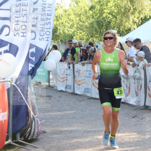 07.09.2025 - 19. Norderstedt Triathlon Luisa Fischer http://msf.ph/oto/8737845 07.09.2025 16:46:04 Ziel 447, 474, 1492 meine-sportfotos.de
