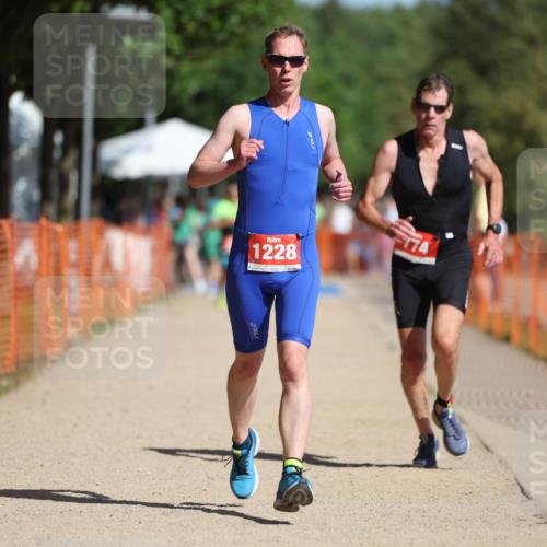 07.09.2025 - 19. Norderstedt Triathlon Michael Strokosch http://msf.ph/oto/8737846 07.09.2025 11:49:33 Laufen 774, 1228 meine-sportfotos.de