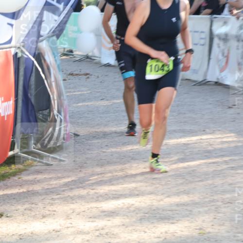 07.09.2025 - 19. Norderstedt Triathlon Luisa Fischer http://msf.ph/oto/8737876 07.09.2025 16:46:10 Ziel 474, 1043, 1621 meine-sportfotos.de