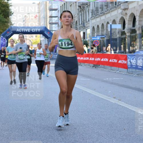 07.09.2025 - BARMER Alsterlauf Strokosch-Dieckow http://msf.ph/oto/8737904 07.09.2025 11:43:58 Ziel 1093, 1099 meine-sportfotos.de