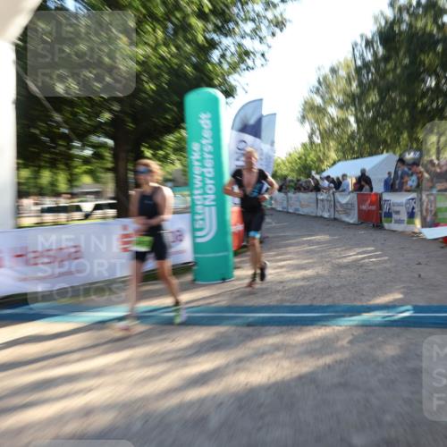 07.09.2025 - 19. Norderstedt Triathlon Luisa Fischer http://msf.ph/oto/8737911 07.09.2025 16:46:12 Ziel 474, 1043, 1621 meine-sportfotos.de