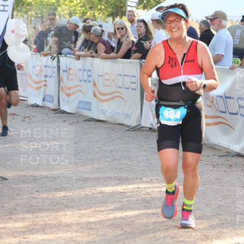 07.09.2025 - 19. Norderstedt Triathlon Luisa Fischer http://msf.ph/oto/8737926 07.09.2025 16:46:20 Ziel 884, 1601 meine-sportfotos.de