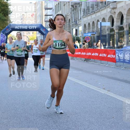 07.09.2025 - BARMER Alsterlauf Strokosch-Dieckow http://msf.ph/oto/8737939 07.09.2025 11:43:58 Ziel 1093, 1099 meine-sportfotos.de